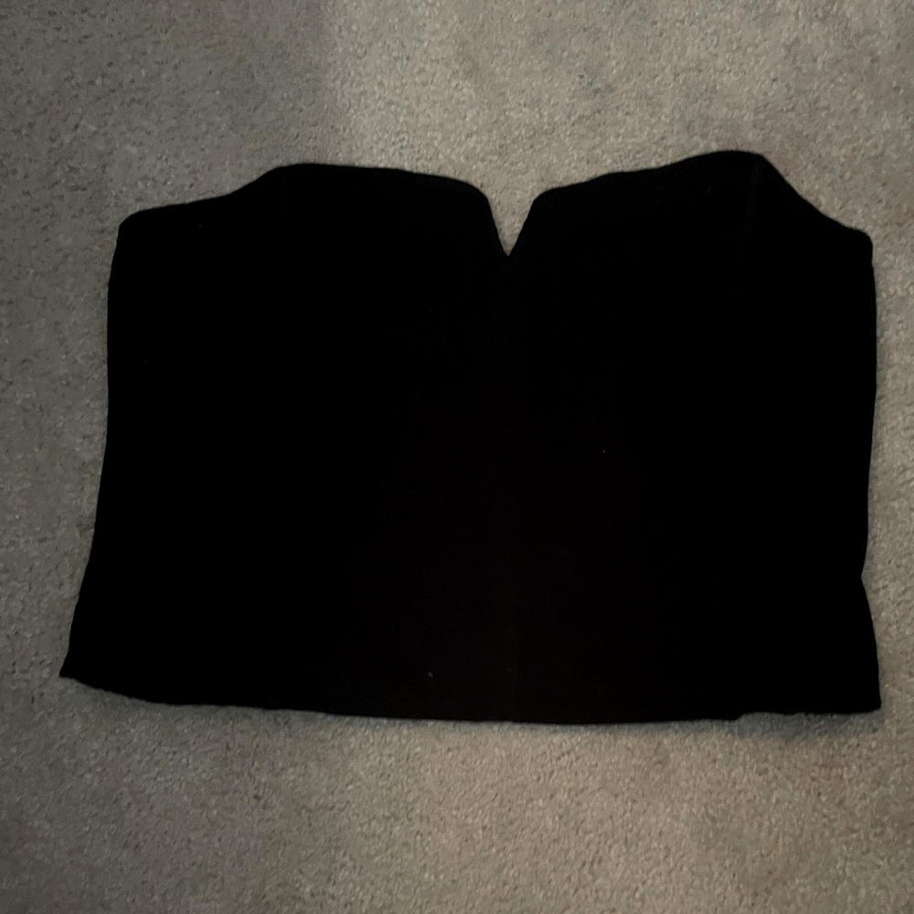 Anthropologie 2x black tube top with sweetheart front